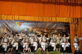 12038922_455366934648571_3157782911131176105_o(2)